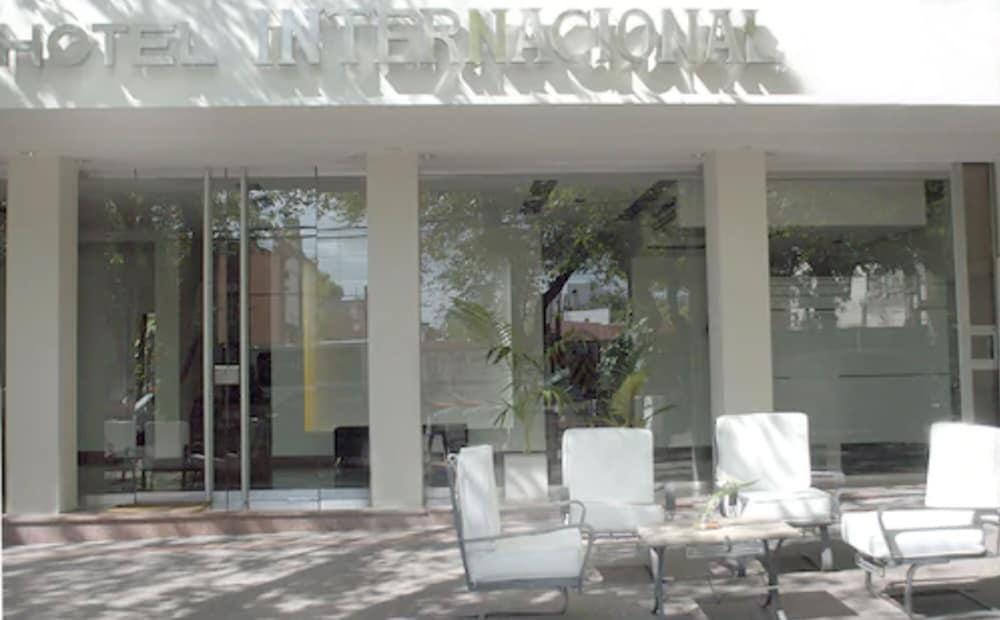 Hotel Internacional Mendoza Exterior photo