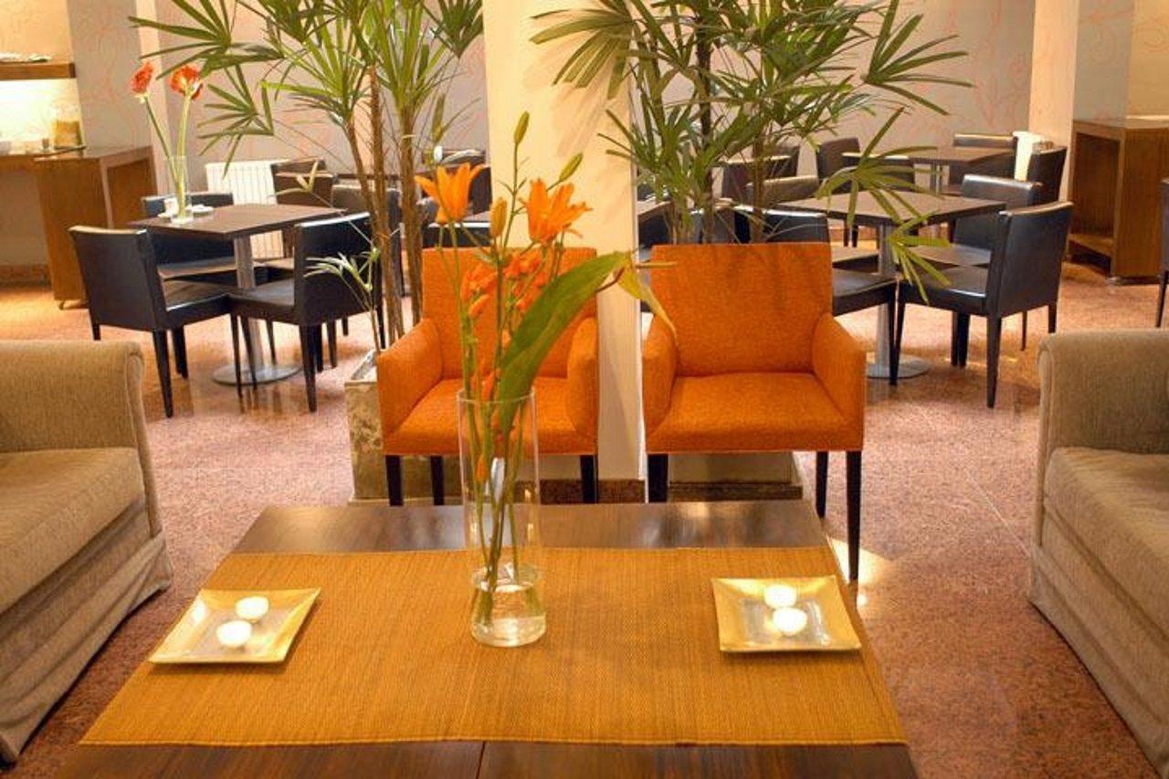 Hotel Internacional Mendoza Exterior photo